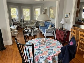 31 Bridge St in Dartmouth, MA - Building Photo - Building Photo