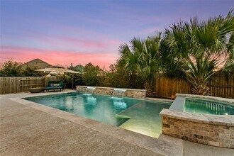 128 Short Bush Pass in Austin, TX - Building Photo - Building Photo