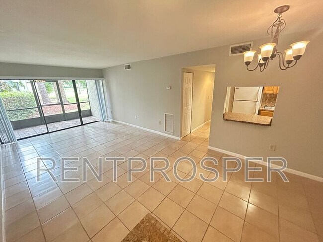 3234 S Semoran Blvd in Orlando, FL - Building Photo - Building Photo