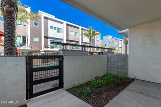 4444 N 25th St in Phoenix, AZ - Building Photo - Building Photo