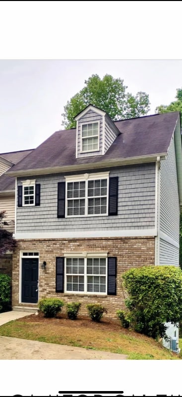 property at 176 Ridgehaven Trail