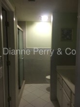 4609 McClelland Dr-Unit -Unit D-103 in Wilmington, NC - Foto de edificio - Building Photo