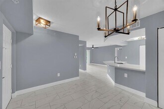 3809 NW Mediterranean Ln in Jensen Beach, FL - Building Photo - Building Photo