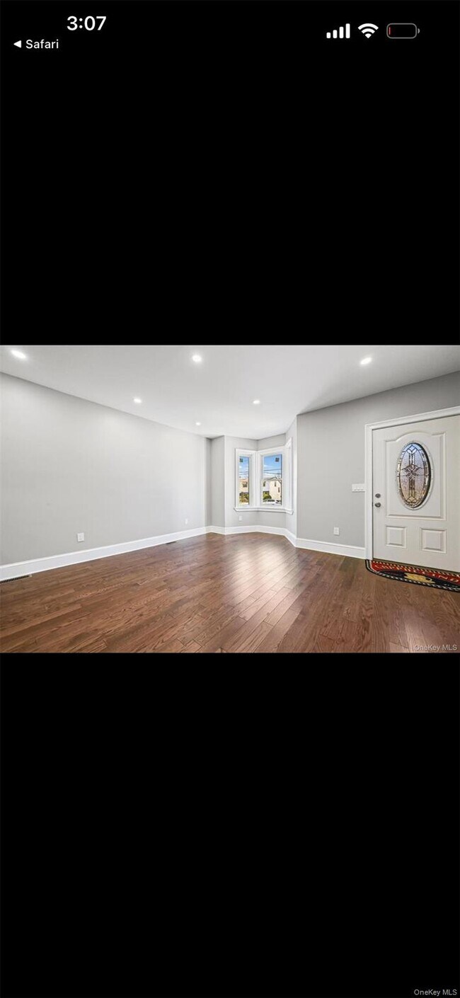 115-23 143rd St in Queens, NY - Foto de edificio - Building Photo