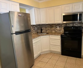 1516 Valley Rd in Bethlehem, PA - Building Photo - Building Photo