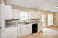 933 Chichester Dr photo'