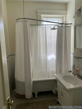106 Queensberry St in Boston, MA - Building Photo - Building Photo