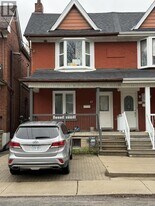 67 Carrick Ave in Toronto, ON - Building Photo