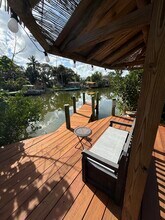 415 North Shore Dr in Cocoa Beach, FL - Foto de edificio - Building Photo