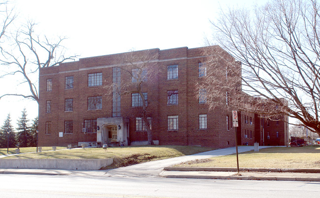 The Whitestone in Indianapolis, IN - Foto de edificio - Building Photo