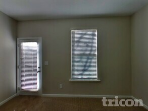 182 Southwind Cir in Newnan, GA - Foto de edificio - Building Photo