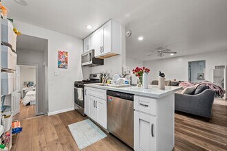 6239-6241 Mary Ln Dr in San Diego, CA - Building Photo - Building Photo