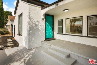1851 W 81st St in Los Angeles, CA - Building Photo - Building Photo
