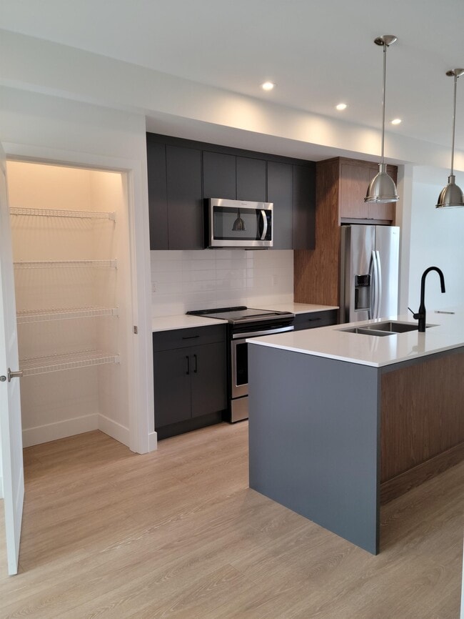 1502-1502 McCallum Rd in Abbotsford, BC - Building Photo - Building Photo