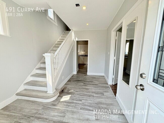 491 Curry Ave in Windsor, ON - Building Photo - Building Photo