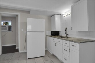5623#1 Barremore St in Houston, TX - Building Photo - Building Photo