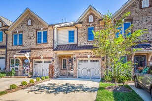 4752 Willowstone Dr in High Point, NC - Building Photo