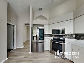 3727 75 Dr E in Sarasota, FL - Building Photo - Building Photo