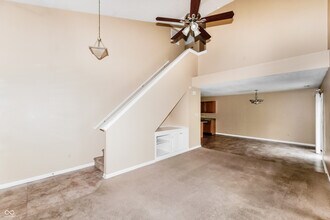 2525 Grand Fir Dr in Greenwood, IN - Building Photo - Building Photo