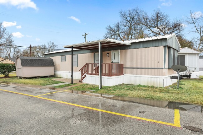 property at 2222 N Austin Ave