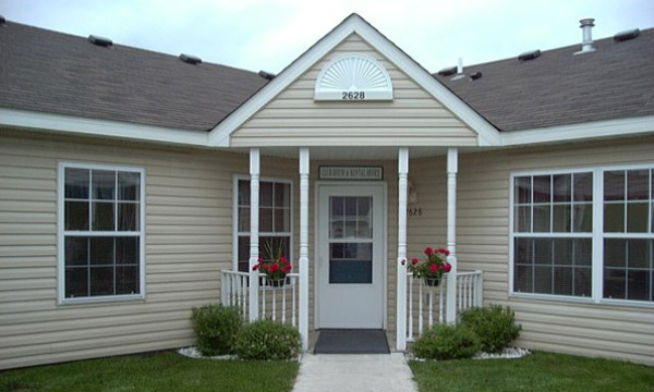 Cottages of Coon Creek in Coon Rapids, MN - Building Photo