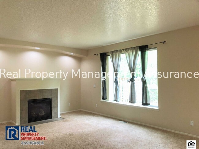 6137 SW Fountain Grove Terrace in Beaverton, OR - Building Photo - Building Photo