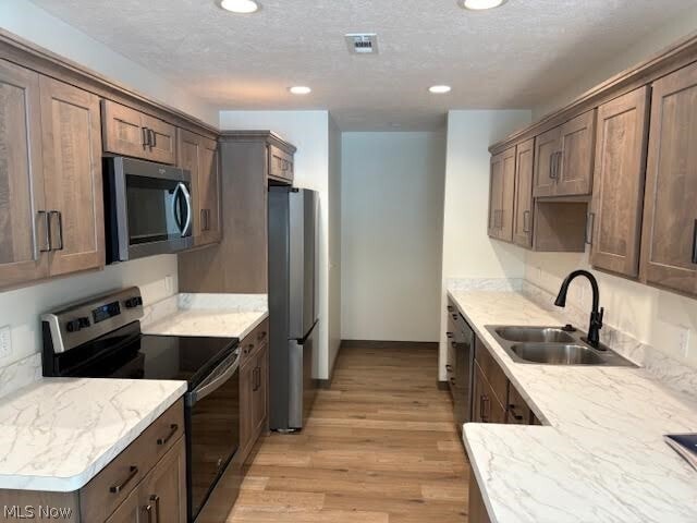 2707 Barnhill Rd SE in New Philadelphia, OH - Building Photo - Building Photo