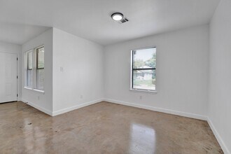 1125 Rayner St in Memphis, TN - Building Photo - Building Photo