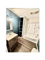 319 S Division St in Dequincy, LA - Building Photo