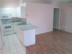 6222 Emerson Dr in New Port Richey, FL - Foto de edificio - Building Photo