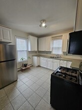 46 Olive St in Bloomfield, NJ - Foto de edificio - Building Photo