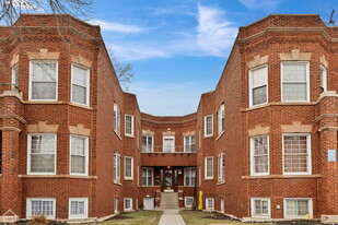 7312 S King Dr in Chicago, IL - Building Photo