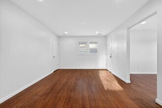 269 Schuyler Ave in Kearny, NJ - Building Photo - Building Photo