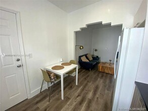 8415 Harding Ave in Miami Beach, FL - Building Photo - Building Photo