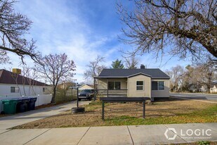 7808 S 1000 E in Sandy, UT - Building Photo