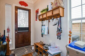 7608 Janak Dr in Houston, TX - Building Photo - Building Photo
