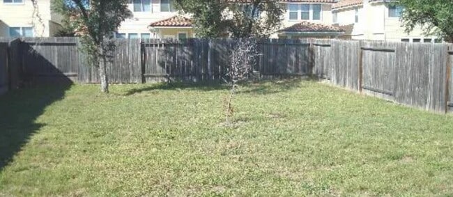 1323 Pinnacle Falls in San Antonio, TX - Building Photo - Building Photo