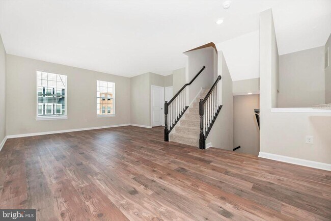 5050 MacDonough Pl in Frederick, MD - Building Photo - Building Photo