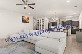 1661 Camino Culiacan in Los Lunas, NM - Building Photo - Building Photo