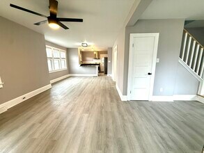 519 N Lincoln Ave, Unit 202 in Moorestown, NJ - Building Photo - Building Photo