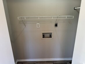 182 Hart Rd in Elizabethton, TN - Building Photo - Building Photo