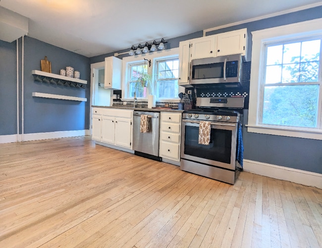 426 W Main St, Unit 428 West main Street