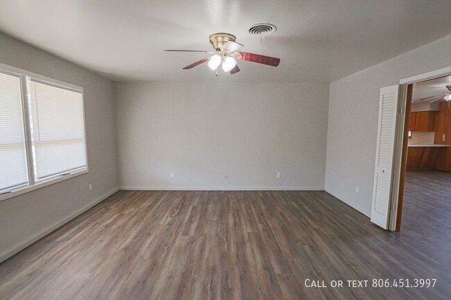 2130 67th St in Lubbock, TX - Building Photo - Building Photo