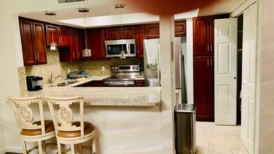 2828 N 61st Pl in Scottsdale, AZ - Building Photo - Building Photo