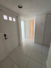9133 SW 138th Pl in Miami, FL - Building Photo - Building Photo