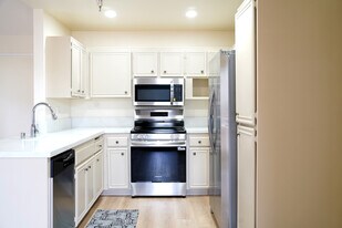 17161 Alva Rd in San Diego, CA - Building Photo