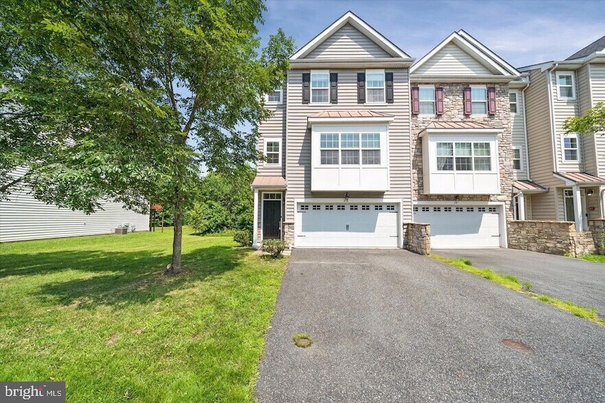 26 Munro Rd in Newark, DE - Building Photo