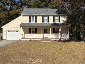 14820 Whitley St in Chester, VA - Building Photo