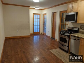 621-623-623 Middle Neck Rd in Great Neck, NY - Building Photo - Building Photo