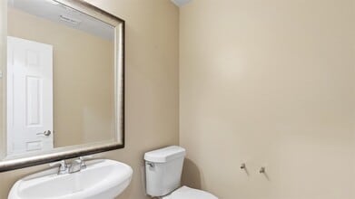 8838 Eastheimer St in Houston, TX - Building Photo - Building Photo